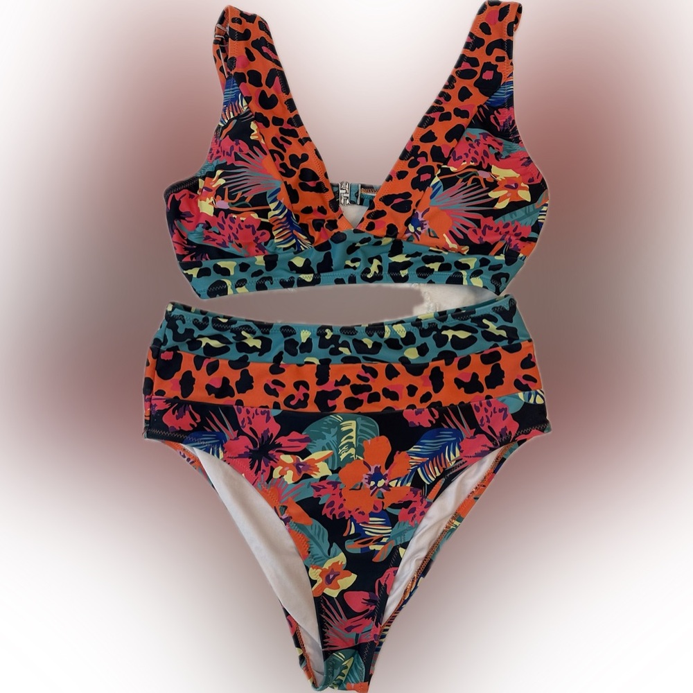 Size L swimsuit bundle